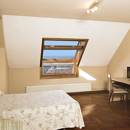 Portazgo * آكورونيا